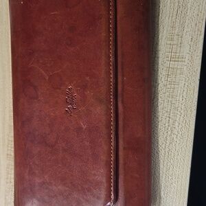 La Sella Roma Italian Leather Contential Wallet 💫
